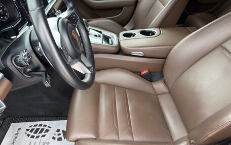 Porsche Panamera II рестайлинг, 2018 год, 8 300 000 рублей, 12 фотография