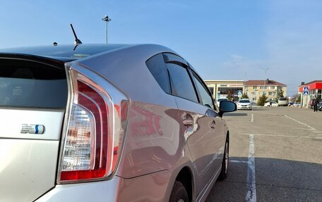 Toyota Prius, 2012 год, 1 150 000 рублей, 13 фотография