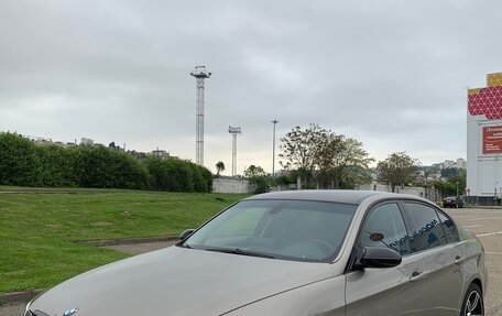 BMW 3 серия, 2008 год, 1 100 000 рублей, 3 фотография