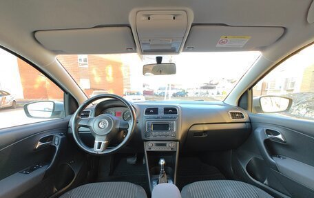 Volkswagen Polo VI (EU Market), 2012 год, 799 000 рублей, 17 фотография