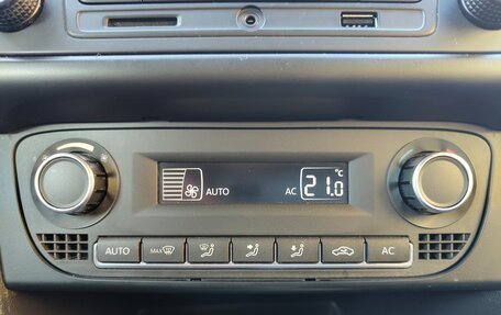 Volkswagen Polo VI (EU Market), 2012 год, 799 000 рублей, 24 фотография