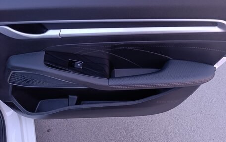 Geely Emgrand, 2023 год, 1 620 000 рублей, 21 фотография