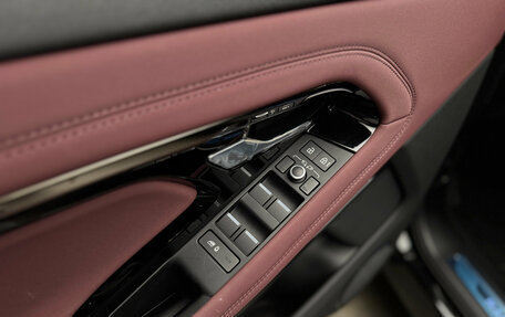 Land Rover Range Rover Evoque II, 2025 год, 6 550 000 рублей, 15 фотография