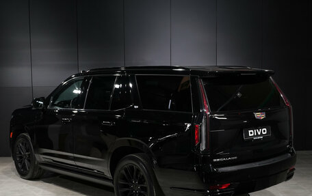 Cadillac Escalade V, 2023 год, 10 700 000 рублей, 7 фотография