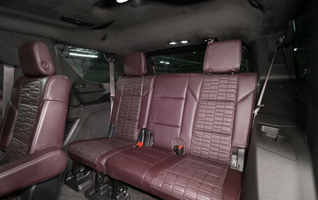 Cadillac Escalade V, 2023 год, 10 700 000 рублей, 20 фотография