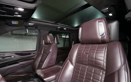 Cadillac Escalade V, 2023 год, 10 700 000 рублей, 17 фотография