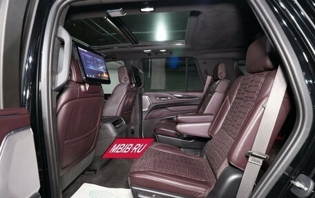 Cadillac Escalade V, 2023 год, 10 700 000 рублей, 19 фотография