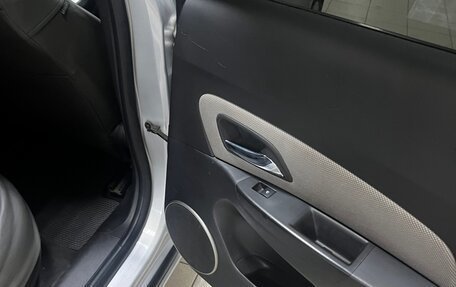 Chevrolet Cruze II, 2011 год, 600 000 рублей, 7 фотография