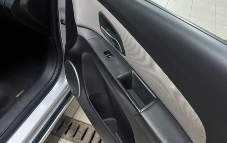 Chevrolet Cruze II, 2011 год, 600 000 рублей, 11 фотография