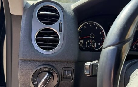 Volkswagen Tiguan I, 2011 год, 1 395 000 рублей, 16 фотография