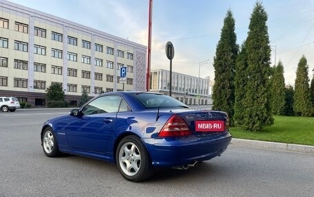 Mercedes-Benz SLK-Класс, 2001 год, 2 350 000 рублей, 7 фотография