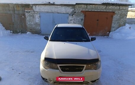 Daewoo Nexia I рестайлинг, 2009 год, 120 000 рублей, 2 фотография