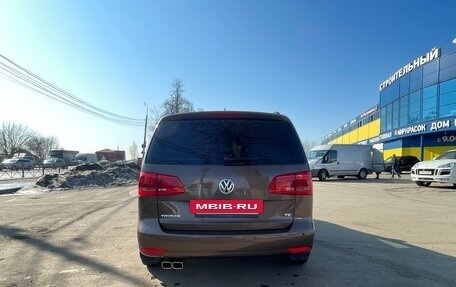 Volkswagen Touran III, 2012 год, 1 250 000 рублей, 4 фотография