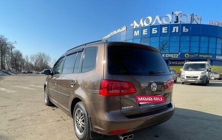 Volkswagen Touran III, 2012 год, 1 250 000 рублей, 5 фотография