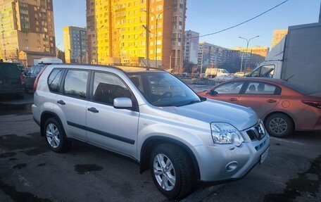 Nissan X-Trail, 2011 год, 1 650 000 рублей, 2 фотография