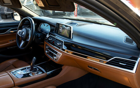 BMW 7 серия, 2017 год, 3 648 000 рублей, 7 фотография