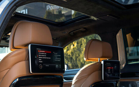 BMW 7 серия, 2017 год, 3 648 000 рублей, 19 фотография