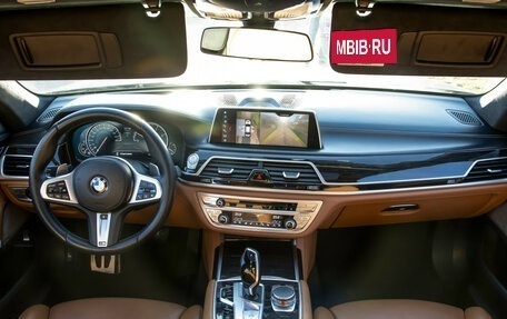 BMW 7 серия, 2017 год, 3 648 000 рублей, 10 фотография