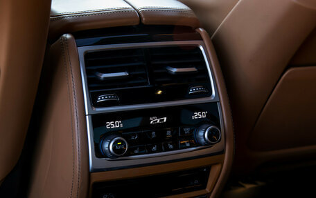 BMW 7 серия, 2017 год, 3 648 000 рублей, 21 фотография