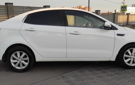 KIA Rio III рестайлинг, 2016 год, 1 050 000 рублей, 4 фотография