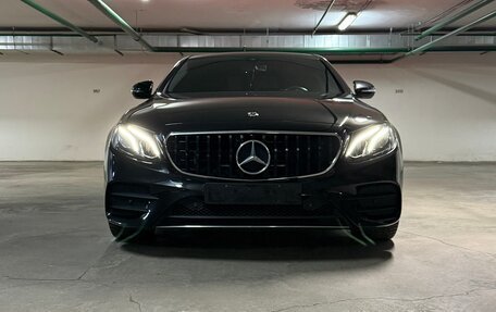 Mercedes-Benz E-Класс, 2018 год, 3 390 000 рублей, 2 фотография