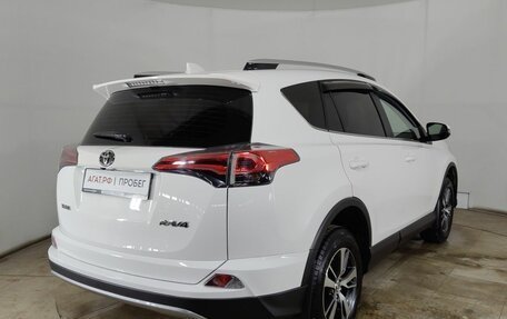 Toyota RAV4, 2017 год, 2 700 000 рублей, 7 фотография