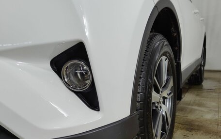 Toyota RAV4, 2017 год, 2 700 000 рублей, 20 фотография