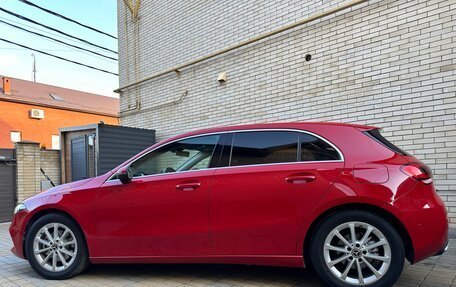 Mercedes-Benz A-Класс, 2018 год, 1 830 000 рублей, 9 фотография