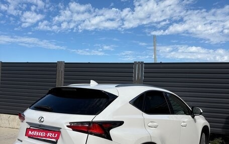 Lexus NX I, 2017 год, 3 390 000 рублей, 3 фотография