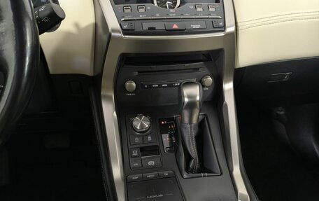 Lexus NX I, 2017 год, 2 800 000 рублей, 10 фотография