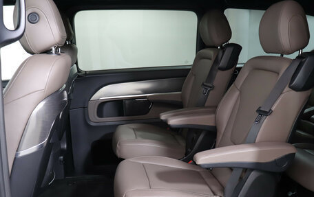 Mercedes-Benz V-Класс, 2022 год, 9 000 000 рублей, 9 фотография