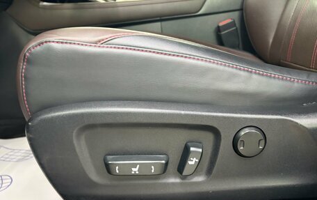 Lexus RX IV рестайлинг, 2016 год, 3 150 000 рублей, 28 фотография