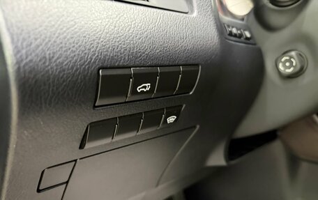 Lexus RX IV рестайлинг, 2016 год, 3 150 000 рублей, 27 фотография