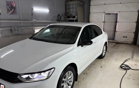 Volkswagen Passat B8 рестайлинг, 2019 год, 2 200 000 рублей, 8 фотография