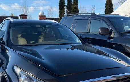 Infiniti QX70, 2014 год, 2 350 000 рублей, 2 фотография