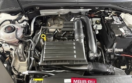 Volkswagen Passat B8 рестайлинг, 2019 год, 2 200 000 рублей, 26 фотография