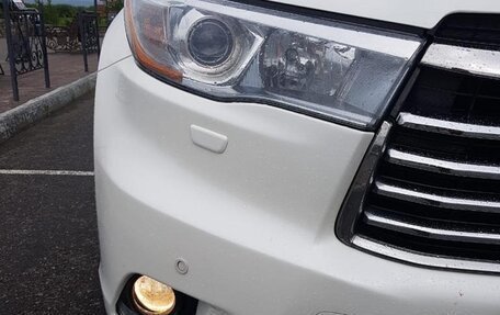 Toyota Highlander III, 2014 год, 3 000 000 рублей, 4 фотография