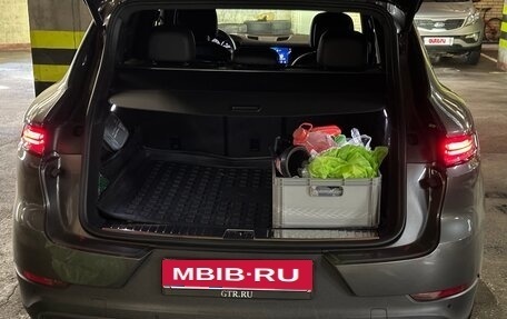 Porsche Cayenne III, 2023 год, 15 999 000 рублей, 2 фотография