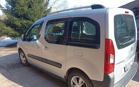 Peugeot Partner II рестайлинг 2, 2012 год, 530 000 рублей, 10 фотография