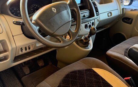 Renault Trafic, 2011 год, 1 780 000 рублей, 6 фотография