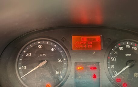 Renault Trafic, 2011 год, 1 780 000 рублей, 8 фотография