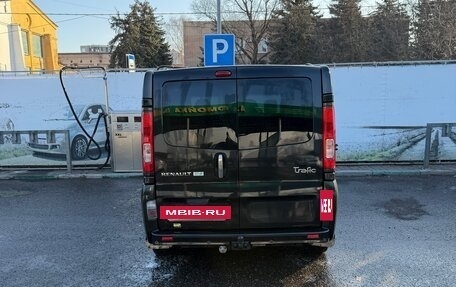 Renault Trafic, 2011 год, 1 780 000 рублей, 4 фотография