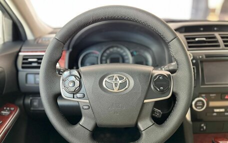 Toyota Camry, 2014 год, 1 650 000 рублей, 10 фотография