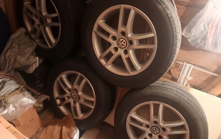 Volkswagen Transporter T5 рестайлинг, 2013 год, 800 000 рублей, 2 фотография