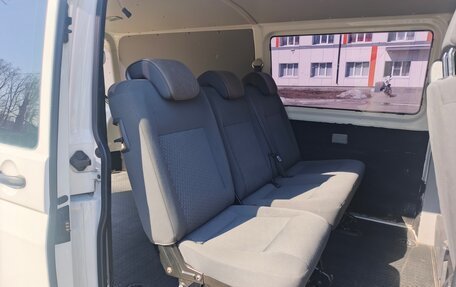 Volkswagen Transporter T5 рестайлинг, 2013 год, 800 000 рублей, 4 фотография