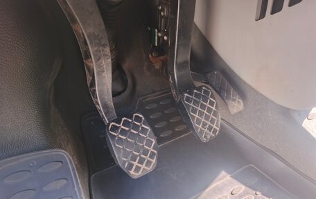 Volkswagen Transporter T5 рестайлинг, 2013 год, 800 000 рублей, 5 фотография