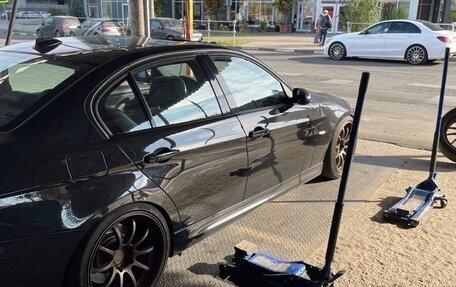 BMW 3 серия, 2009 год, 2 300 000 рублей, 10 фотография