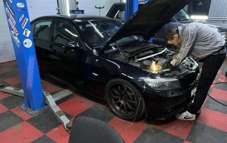 BMW 3 серия, 2009 год, 2 300 000 рублей, 16 фотография