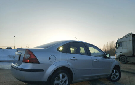 Ford Focus II рестайлинг, 2005 год, 330 000 рублей, 4 фотография