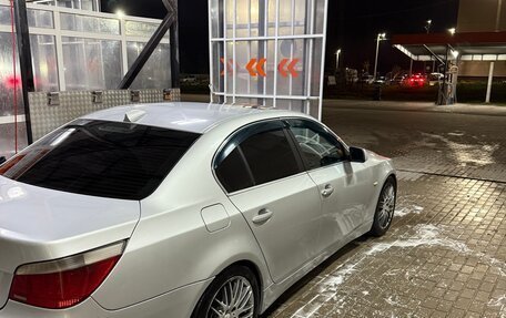 BMW 5 серия, 2004 год, 700 000 рублей, 6 фотография